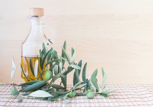 Olivetol na Natureza: Mecanismos de Biotransformação e Detecção Eletroquímica Avançada